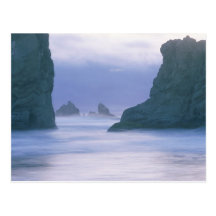 Sea Stacks, Bandon, Oregon Post Card