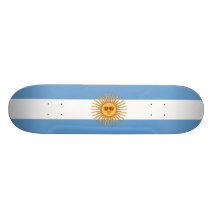 ¡Sencillito y Carismático! Skate Deck