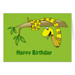 Serpent jaune dans une carte d'anniversaire de rep