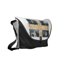 Show your Quebec Pride! Courier Bags