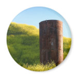 Silo magnets