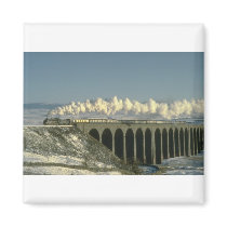 Sir Lamiel crosses Ribblehead Viaduct on the Settl Fridge Magnet