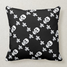 SKULL AND FLEUR DE LISE JOLLY ROGER FLAG, PILLOWS