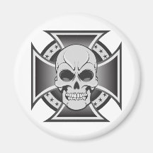 Skull & Iron Cross: Vector Drawing: Magnet