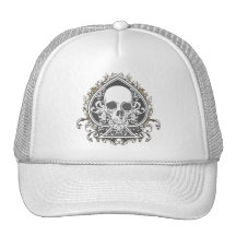 Skull Spade with gold Mesh Hat