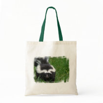 Skunk Budget Tote Bags
