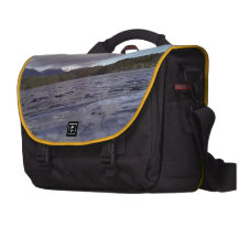 Small lake laptop messenger bag