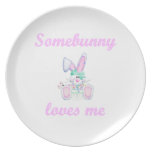 Somebunny m'aime (le lapin de fille) assiettes