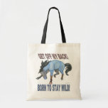 Soutenu pour rester le cheval s'opposant sauvage sacs