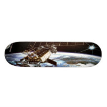 SPACE-OUT SKATE BOARD