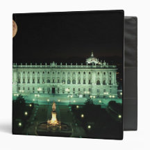 Spain, Madrid, Royal Palace and Plaza de Binders