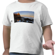 Split Rock Lighthouse at sunset near Two