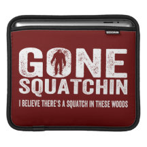 Squatchin allé (affligé) Squatch en ces bois Poches iPad