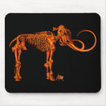 Squelette et souris gigantesques tapis de souris