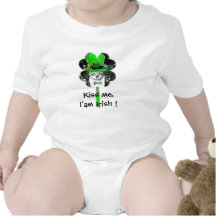 ST PATRICK'S DAY CAT WITH GREEN CLOVER TEES