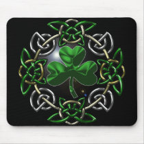 St. Patrick's Day Celtic knot design