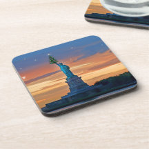 Statue of Liberty with Christmas Tree Beverage Coaster