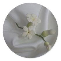 Stephanotis on Satin Round Sticker