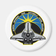 STS 132 Atlantis Magnet