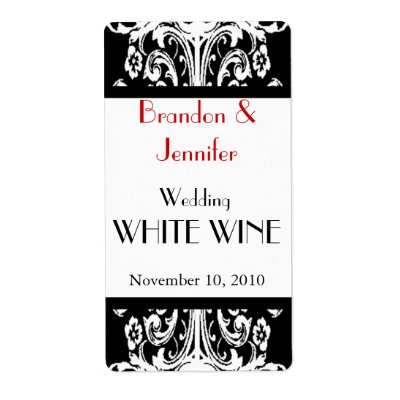 Lovely black and white damask design the top and bottom of the label with