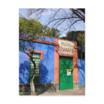 Summary The blue House in Coyoacan, where Frida Ka