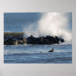 Surfer courageux affiche