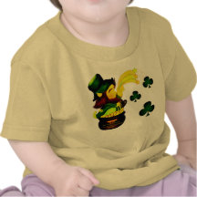 T-shirt de shamrocks d'or de lutin