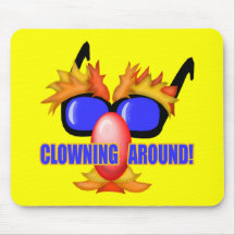 T-shirts et cadeaux de clown de cirque de l'enfant tapis de souris