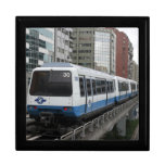 Taipei Metro leaving Liuzhangli station, Taipei Gift Box