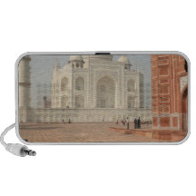 Taj Mahal, Agra, India iPod Speaker