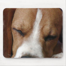 Tapis de souris de beagle de sommeil