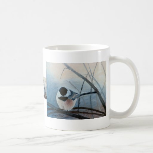 Tasse de Chickadee couverte par noir