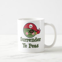 Tasse drôle de pirate de pois