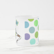 Tasse mignonne de dinosaure de point de polka