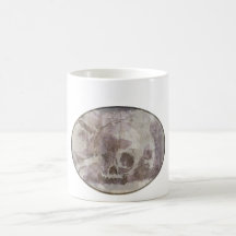 tasse ovale de crâne de pirate