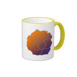 Tasse rose de lever de soleil