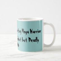 Tasse silencieuse mais mortelle de guerrier pétant