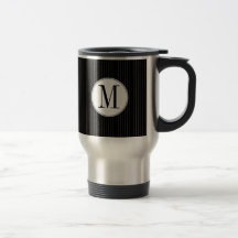 Tasse simple de monogramme de filet noir