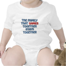 The Family That Games Together Tshirts