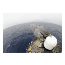 The MK-75 76mm cannon
