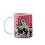 The Queen and the Hookah Mug mugs