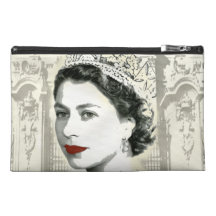 The Queen Travel Accessory Bag