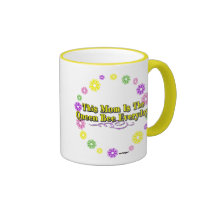 This Mom Is The Queen Bee Everyday Type FlowerRing mugs