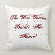 Throw pillow feminine design.
