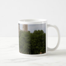 Tour de Londres Angleterre vue de l'autre côté de  Tasse
