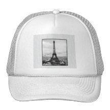 Tour Eiffel à Paris a barré le cru Casquette De Camionneur