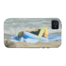 Towel on The Beach Case-Mate iPhone 4 Covers