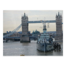 Tower Bridge at Dusk Custom Invites