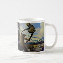 Tower Bridge, London Mugs