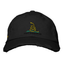 TREADONME EMBROIDERED BASEBALL CAP